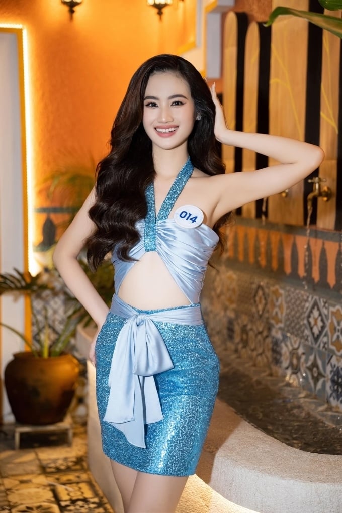 Nhan sắc đời thường của Tân Hoa hậu Thế giới Việt Nam Huỳnh Trần Ý Nhi - 5