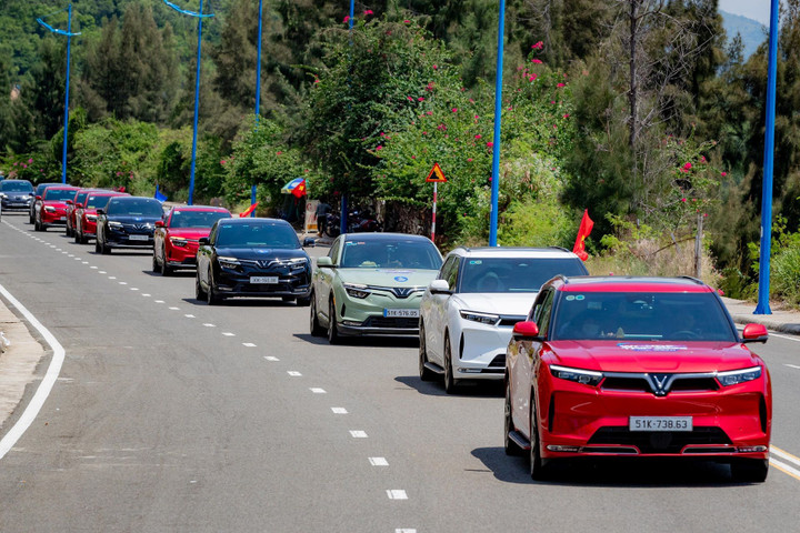 'Wonder Trip 2023' - hành trình gắn kết cộng đồng VinFast khắp 3 miền - 3