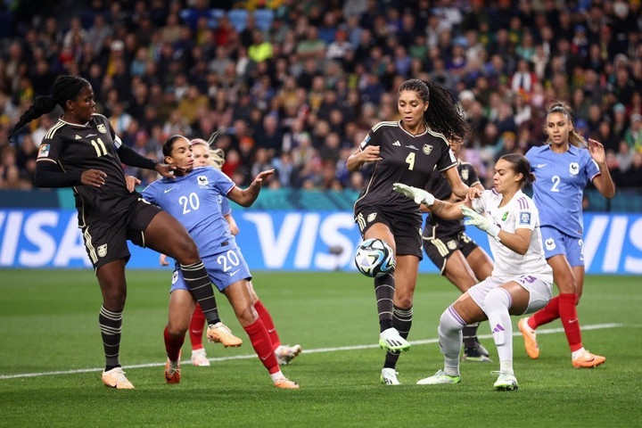 Trực tiếp bóng đá Pháp vs Jamaica vòng bảng World Cup nữ 2023 - 3
