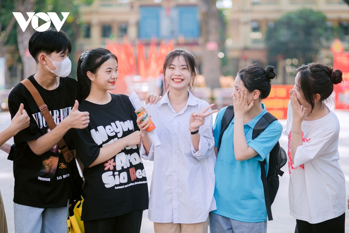 Bộ GD&ĐT thêm thời gian đăng ký nguyện vọng xét tuyển đại học cho thí sinh tự do - 1