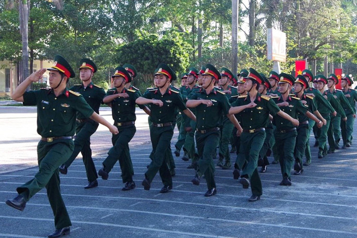 Bảng lương mới của sỹ quan quân đội theo cấp bậc hàm từ 1/7 - 1