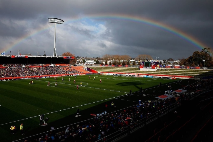 Bên cạnh đó, sân Waikato từng nằm trong số những sân vận động tổ chức World Cup nữ U17 vào năm 2008.