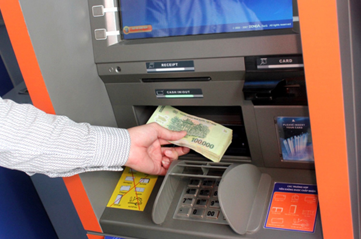 Cách nạp tiền vào thẻ ATM được rất nhiều người quan tâm.