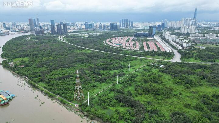 Theo quy hoạch, cây cầu này sẽ được xây dựng từ đường Nguyễn Cơ Thạch (TP Thủ Đức) bắc qua sông Sài Gòn nối với khu vực đường Lưu Trọng Lư (quận 7).