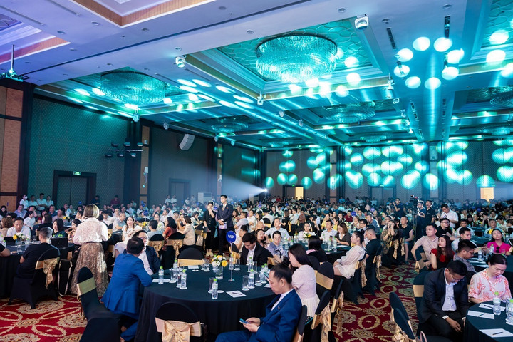 Thị trường BĐS đang nghi nhận những tín hiệu tích cực sau hàng loạt chính sách điều hành vĩ mô hiệu quả và chính sách bán hàng hấp dẫn từ các chủ đầu tư lớn.