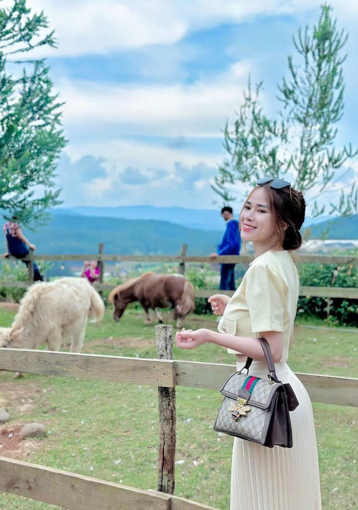 Cô chủ shop Thanh Tự trải qua hành trình gian nan để xây dựng thương hiệu.