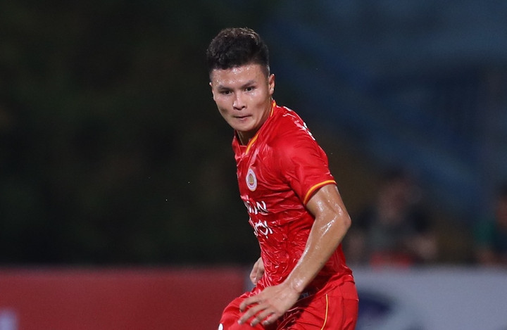 Quang Hải được kì vọng toả sáng.