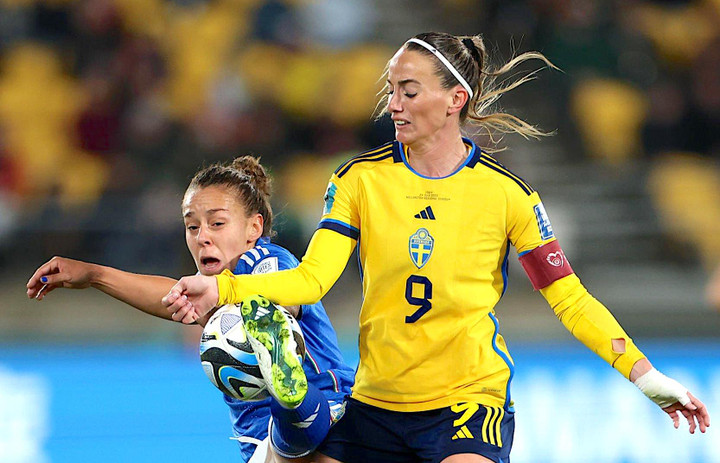 Thuỵ Điển thi đấu tốt hơn.