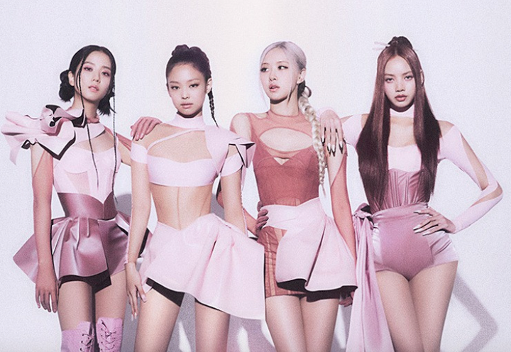 BTC đã ngừng bán vé concert BLACKPINK từ ngày 1/7/2023.