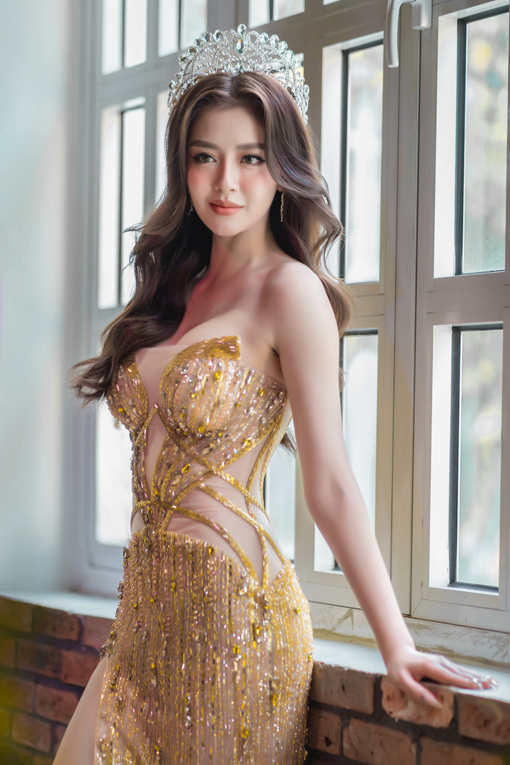 Đặng Thanh Ngân đăng quang ngôi vị Á hậu 4 Hoa hậu Siêu quốc gia 2023 (Miss Supranational).