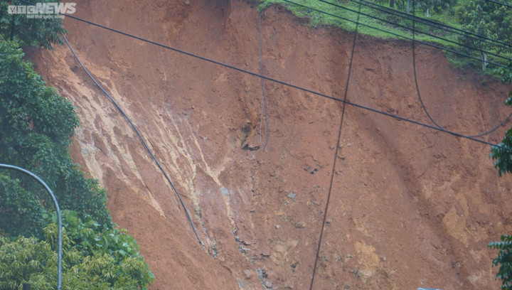 Lâm Đồng yêu cầu kiểm tra pháp lý vườn sầu riêng tại điểm sạt lở đèo Bảo Lộc - 3