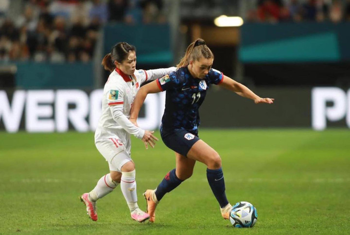 Đội tuyển nữ Việt Nam chơi cố gắng.