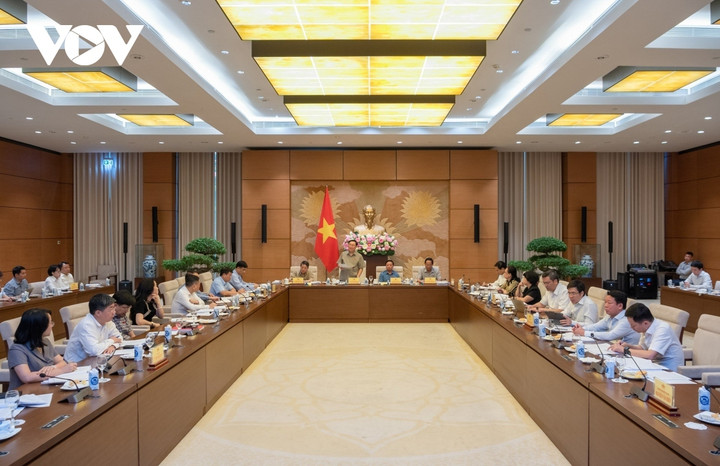 Chủ tịch Quốc hội Vương Đình Huệ nhấn mạnh đây là một trong những dự án luật quan trọng nhất.