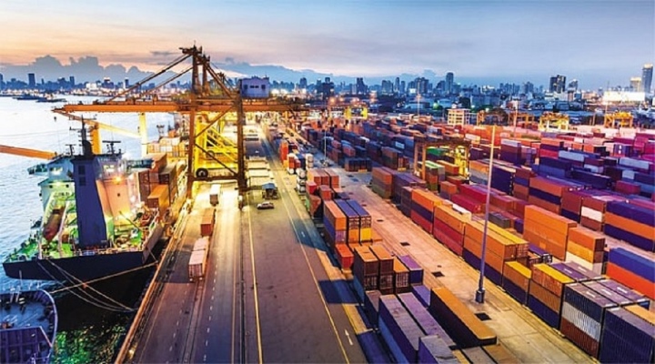 Kim ngạch xuất khẩu hàng hóa 7 tháng ước đạt 194,73 tỷ USD (Ảnh minh hoạ).