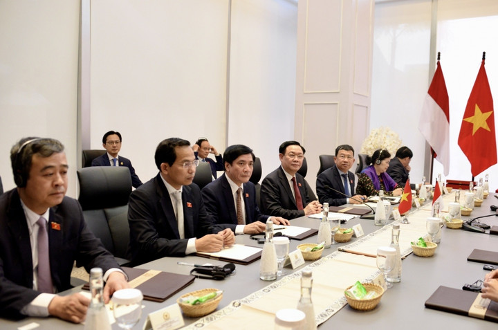 Hai nhà lãnh đạo nhất trí về các phương hướng lớn để tiếp tục thúc đẩy quan hệ song phương trong thời gian tới.