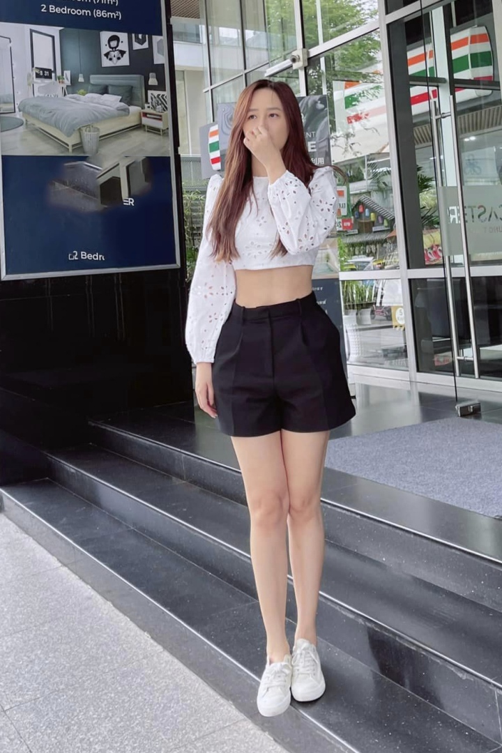 Sắc vóc Hoa hậu Mai Phương Thúy thay đổi thế nào khi chạm mốc 71kg? - 12