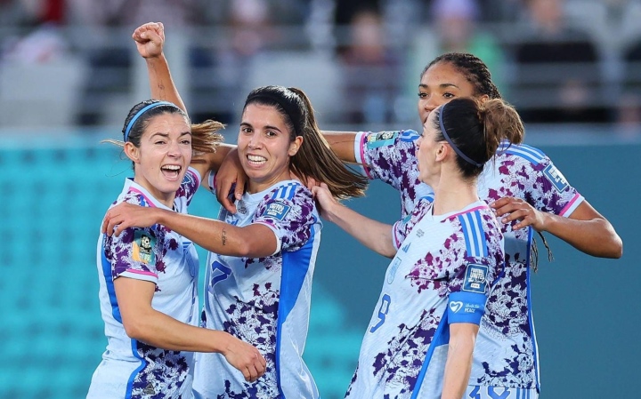 Đội tuyển nữ Tây Ban Nha vào tứ kết World Cup nữ 2023.