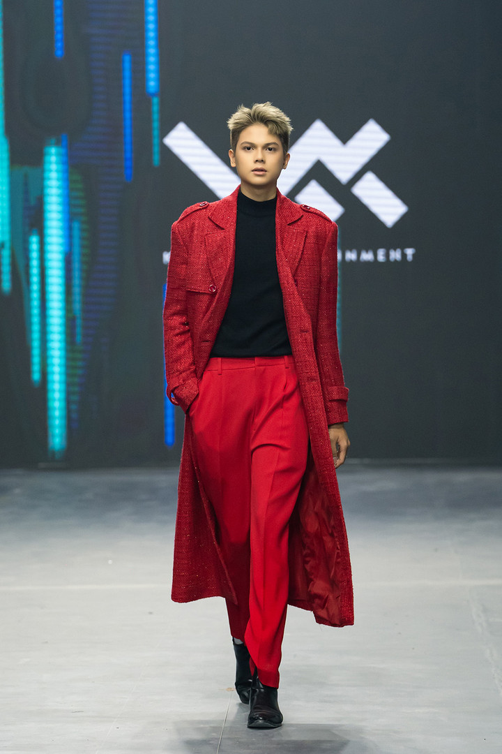 Sau quãng thời gian được tập luyện, các học trò của Anh Thư đã “lột xác” rất nhiều khi tất cả đều trình diễn ấn tượng và tạo điểm nhấn trên sàn thời trang của Extra Men Show 2.