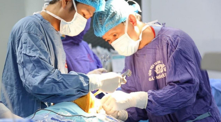 Chuyển giao kỹ thuật, hỗ trợ chuyên môn cho tuyến dưới là thế mạnh của các bệnh viện tuyến trung ương. (Ảnh: Bác sĩ Nguyễn Mạnh Khánh)