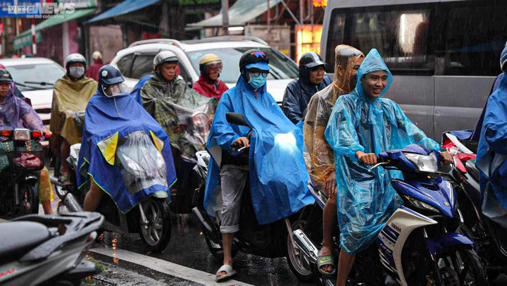 Ngày 6/8, miền Bắc rải rác mưa dông. (Ảnh minh hoạ: Khổng Chí - Viên Minh)