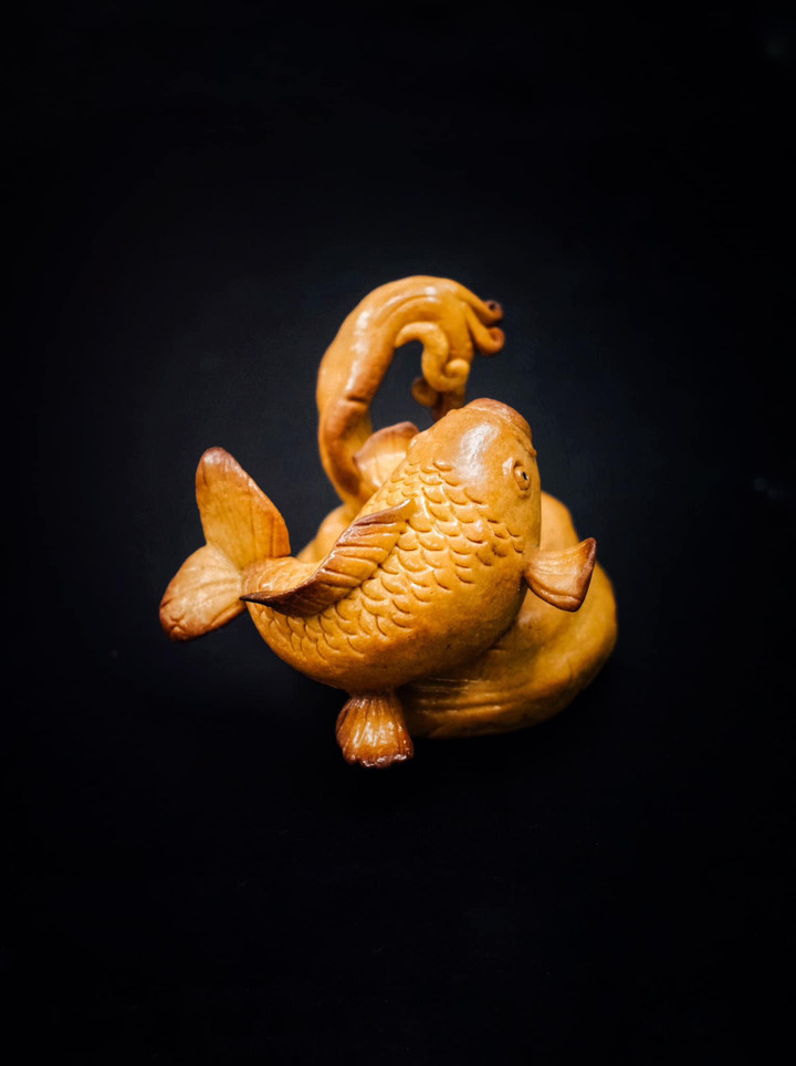 Bánh cá chép thành công bất ngờ dù chị Thùy Dương chỉ định làm thử.