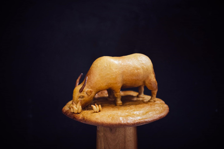 Mẫu bánh "Trâu đồng đang gặm cỏ" được nhiều người khen là rất có hồn.