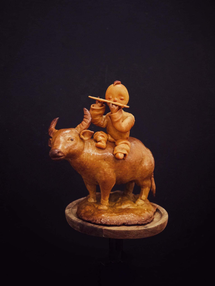 Mẫu bánh "Chăn trâu" này là tác phẩm phải sửa nhiều nhất, tốn nhiều thời gian.