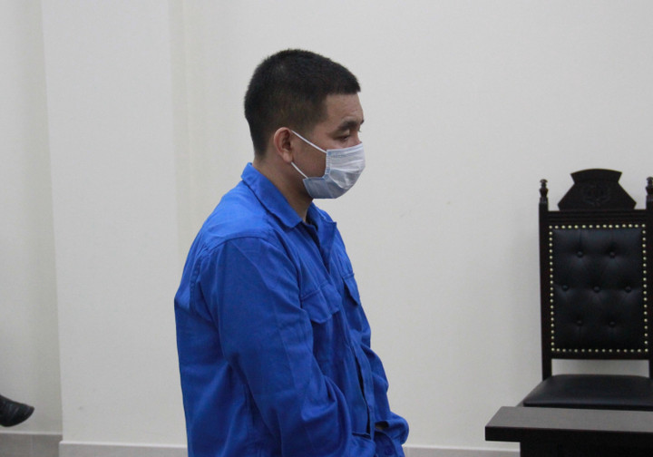 Bị cáo Phạm Duy Hùng, chủ quán karaoke ISIS.