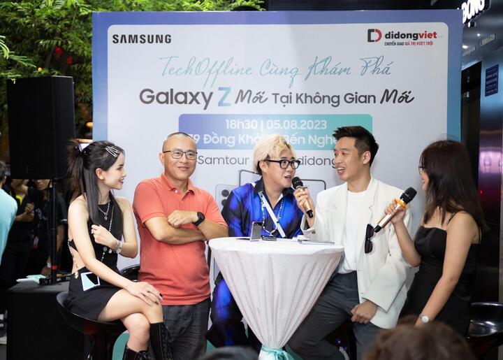 Nhiều người nổi tiếng, nghệ sĩ, reviewer… tham gia buổi Tech Offline của Di Động Việt, tối 5/8 vừa qua.