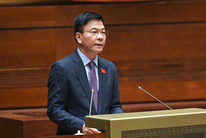 Bộ trưởng Tư pháp Lê Thành Long.