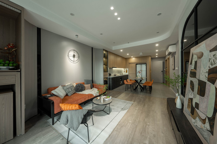 Căn hộ được cải tạo theo phong cách sang trọng, hiện đại, tiện nghi.