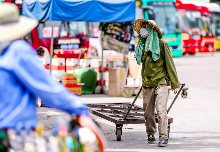 Ngày 10 - 11/8, khu vực Trung Bộ có nắng nóng, có nơi nắng nóng gay gắt. (Ảnh: Ngô Nhung)