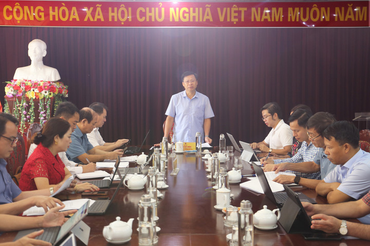 Phó Chủ tịch UBND tỉnh Phạm Duy Hưng phát biểu tại Hội thảo.