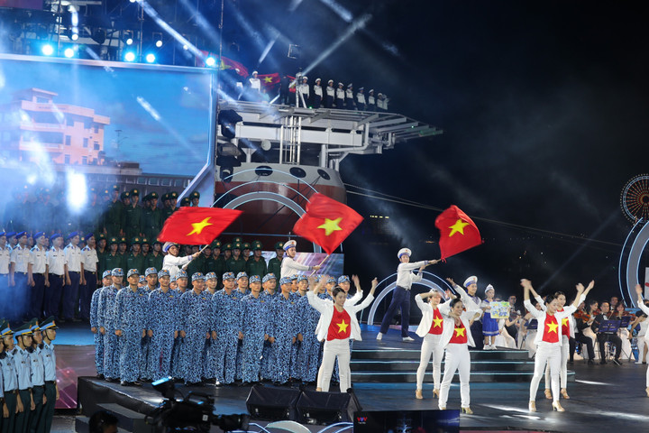 Ấn tượng chương trình chính luận nghệ thuật 'Mạnh giàu từ biển quê hương' - 10