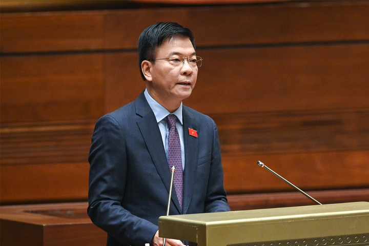 Bộ trưởng Tư pháp Lê Thành Long.