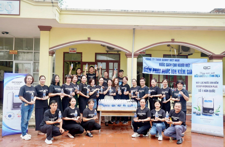 Các Gcooper tích cực tham gia vào hoạt động phát nước ion kiềm giàu Hydro miễn phí.
