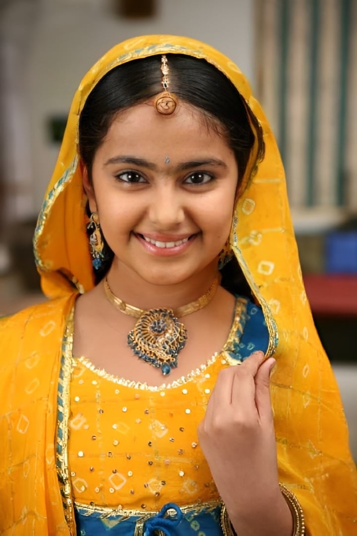 Avika sinh năm 1997, cô nhận vai lúc 11 tuổi và được đích danh nhà sản xuất "chọn mặt gửi vàng" mà không cần qua casting. Vai diễn của Avika Gor xuất hiện từ tập 1 đến 516 của phim. Xuyên suốt hơn 500 tập phim đầu, Anandi chiếm được tình cảm của nhiều khán giả.