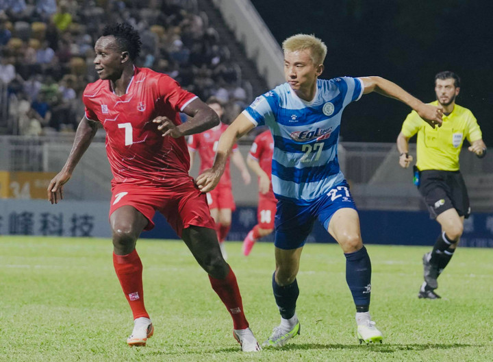 CLB Hải Phòng vươn lên dẫn trước.