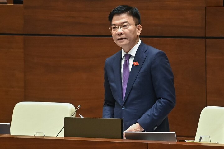 Bộ trưởng Tư pháp Lê Thành Long.
