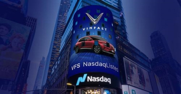 Thương hiệu VinFast xuất hiện trên sàn Nasdaq tối 15/8 (giờ Việt Nam).