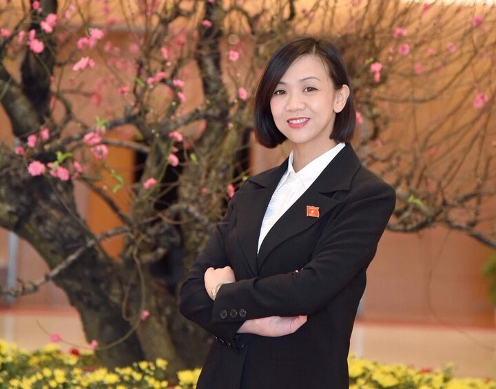 Đại biểu Quốc hội Trịnh Thị Tú Anh, đoàn Đại biểu Quốc hội tỉnh Lâm Đồng. (Ảnh: NVCC)
