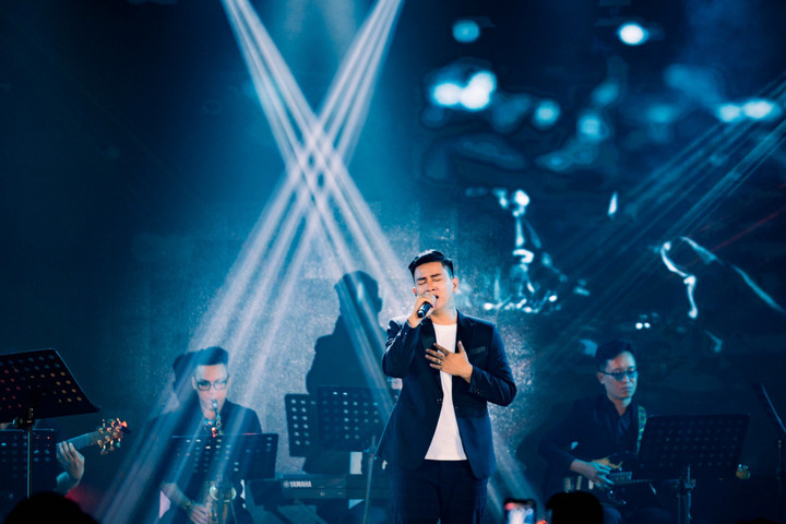 Hoài Lâm: Sống ở quê, tôi không cho mình là nghệ sĩ nên vui hát đám cưới ngay - 3