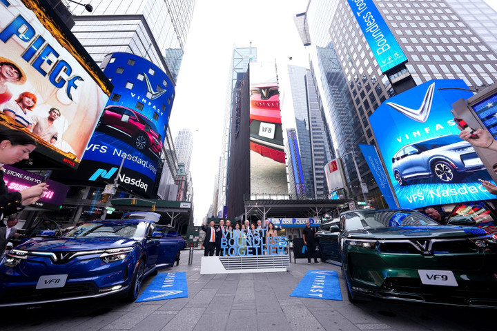VinFast trở thành công ty xe điện có giá trị vốn hóa lớn thứ 3 thế giới sau khi niêm yết Nasdaq.