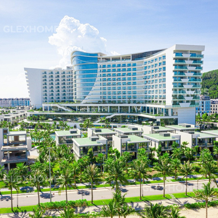 42 căn Dream Dragon Villas độc bản ôm trọn tổ hợp khách sạn tiêu chuẩn quốc tế đầu tiên và duy nhất tại Đồ Sơn sẽ được hưởng trọn bộ hệ sinh thái tiện ích đẳng cấp của khách sạn.