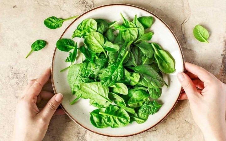 Các loại rau xanh là thực phẩm tốt cho sức khoẻ nam giới. (Ảnh minh hoạ)