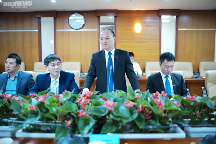 Ông Trần Đức Thành, Giám đốc Đài Truyền hình kỹ thuật số VTC tại buổi ký kết.