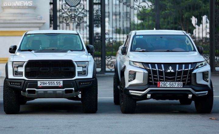 Những chiếc xe xuất hiện tại buổi giao lưu đa phần sở hữu biển số tứ quý, ngũ quý hay sảnh tiến (tiến dần).