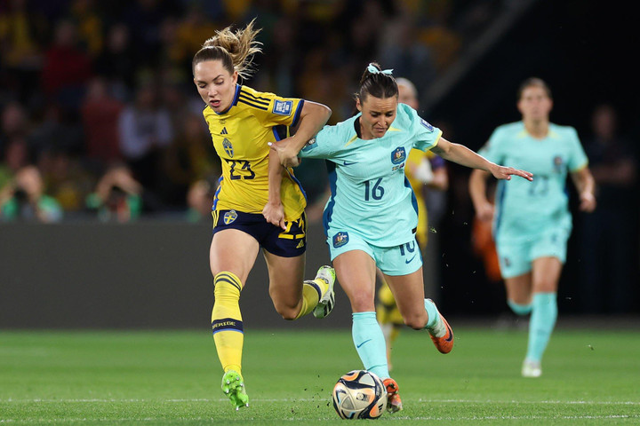 Thuỵ Điển vươn lên dẫn trước.