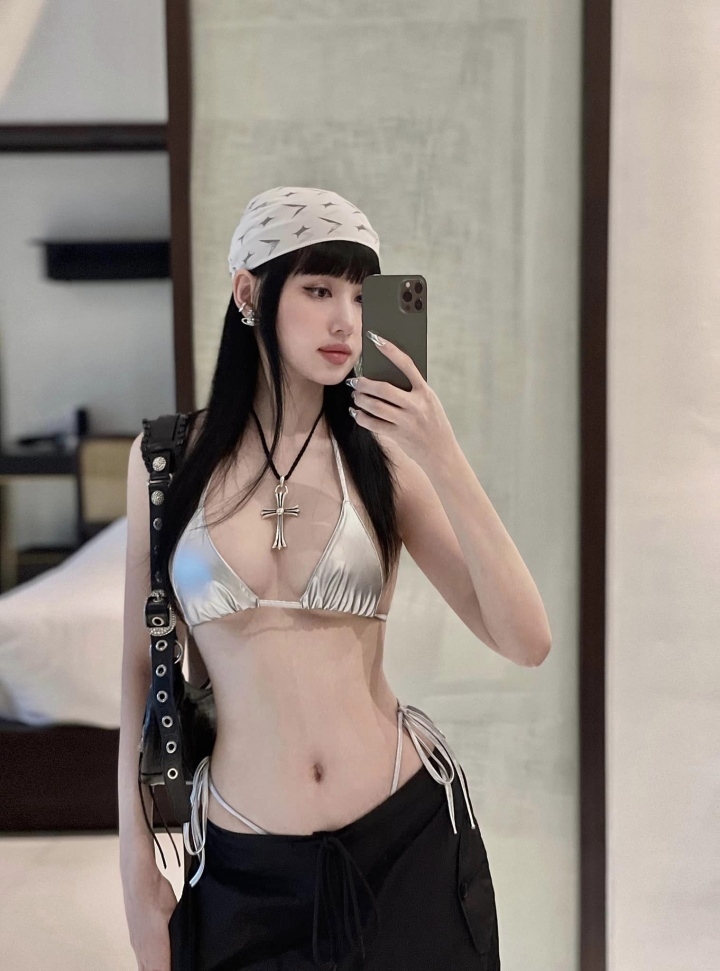 Tâm Tít: Hot girl 'kẹo ngọt' lột xác với vẻ ngoài sexy, nóng bỏng - 18