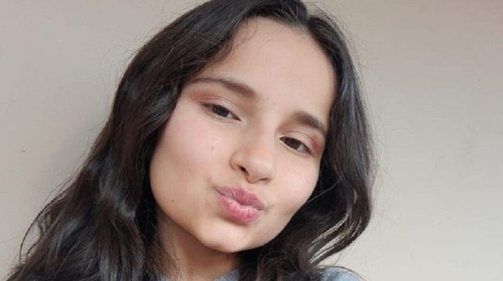 Nữ sinh 13 tuổi Fernanda Pacheco Ferraz.